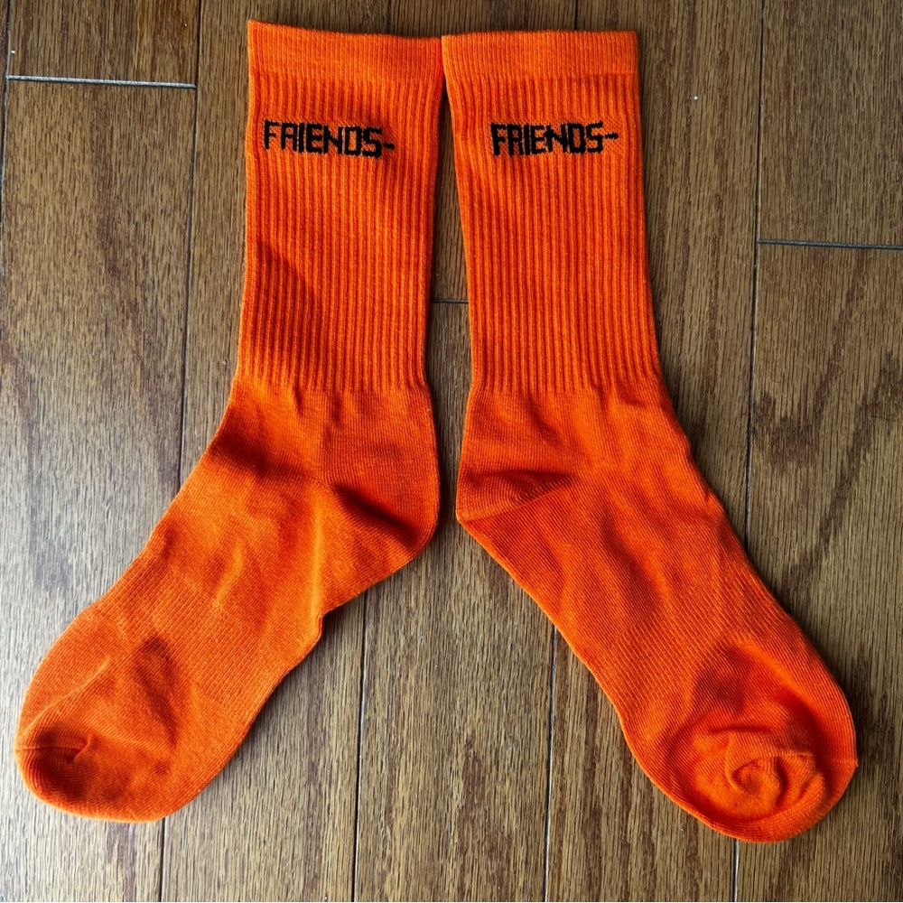 vlone socks
